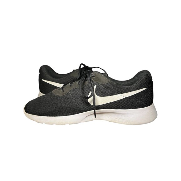 Nike Tanjun Black Lace Athletic Running Sneaker Shoes Men's Size 13, 812654-011 - Picture 2 of 10